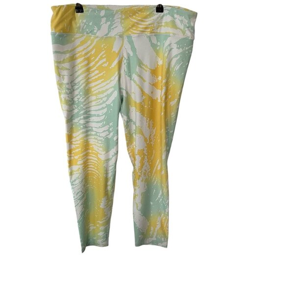 FABLETICS Leggings Womens XXL Abstract Print Mid Rise Salar Capri Waist Pocket - Picture 2 of 5